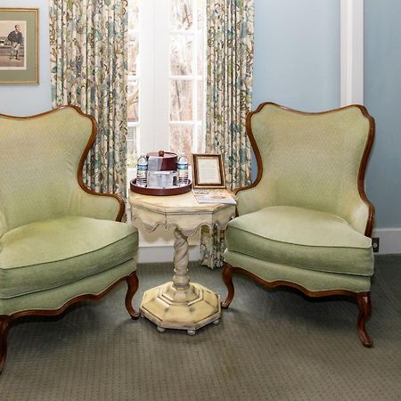 เอลิซา ทอมป์สัน เฮาส์ Bed & Breakfast ซาวานนาห์ ภายนอก รูปภาพ