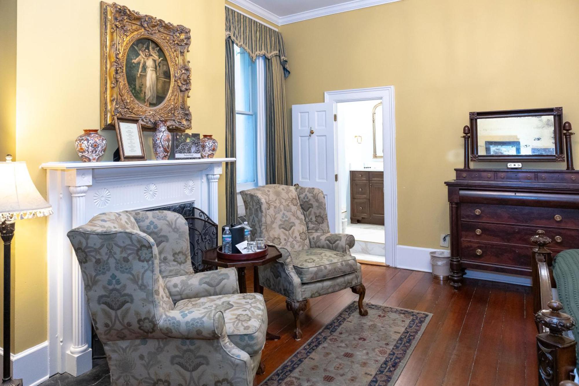 เอลิซา ทอมป์สัน เฮาส์ Bed & Breakfast ซาวานนาห์ ภายนอก รูปภาพ