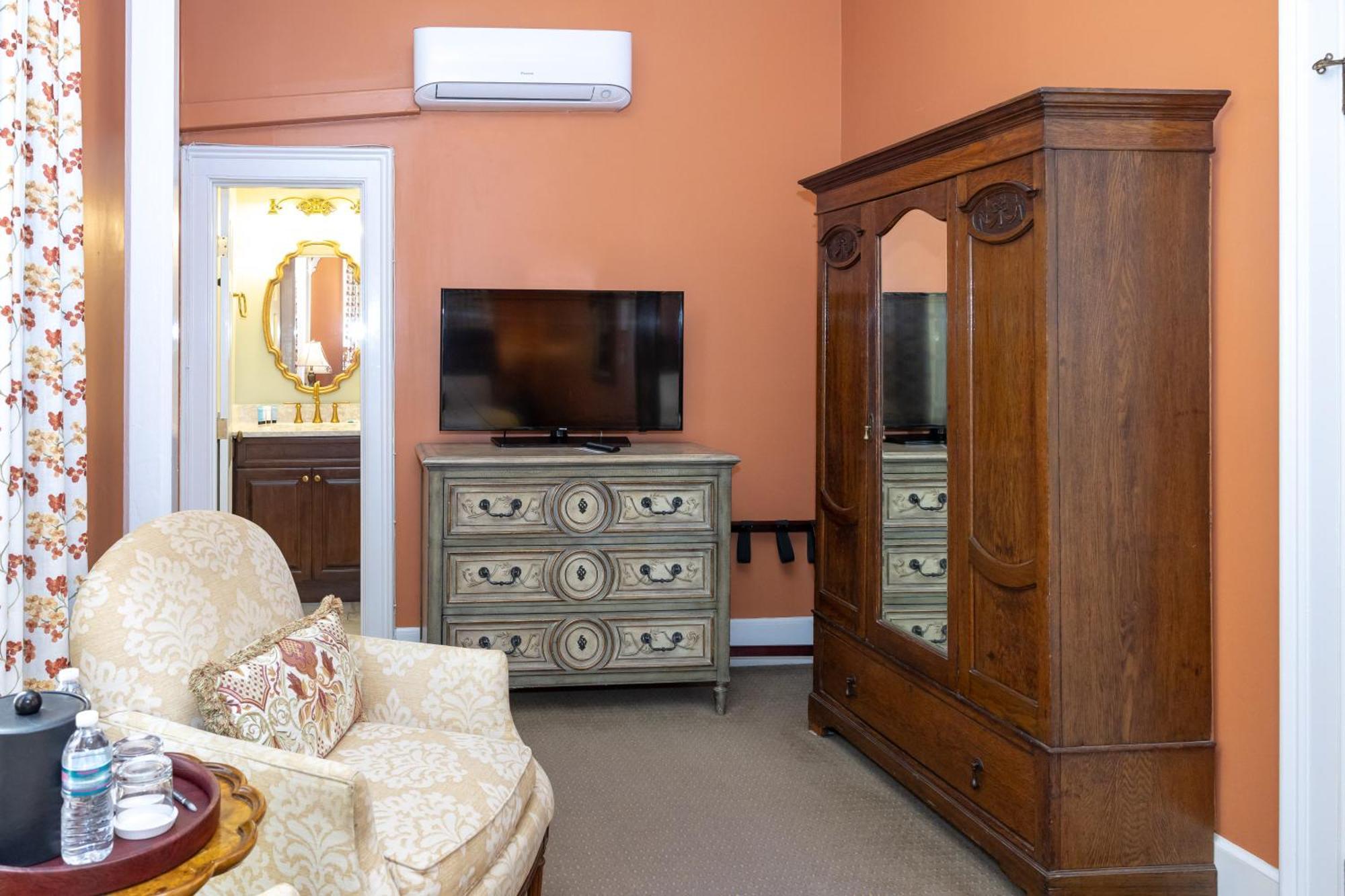 เอลิซา ทอมป์สัน เฮาส์ Bed & Breakfast ซาวานนาห์ ภายนอก รูปภาพ