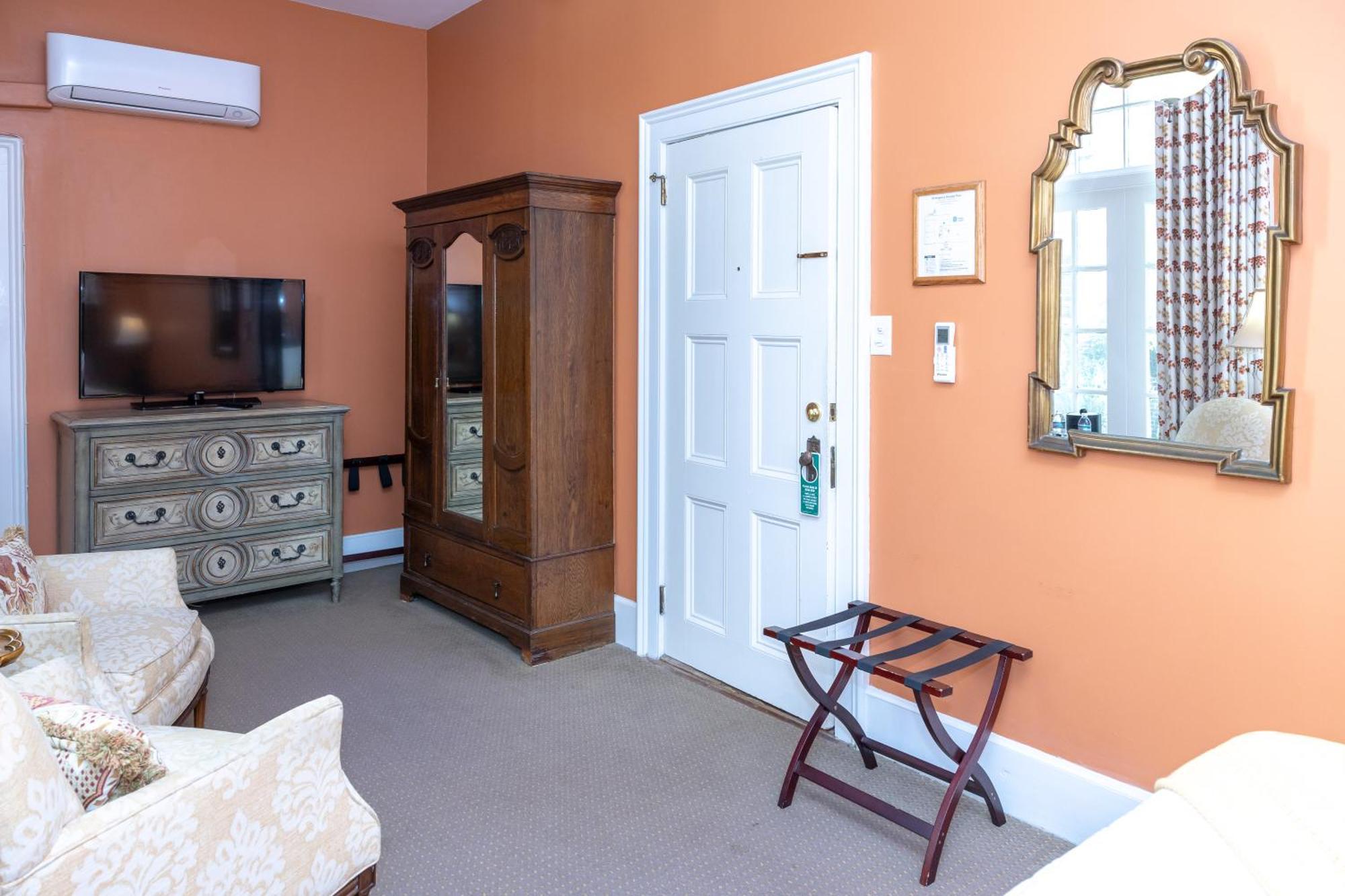 เอลิซา ทอมป์สัน เฮาส์ Bed & Breakfast ซาวานนาห์ ภายนอก รูปภาพ
