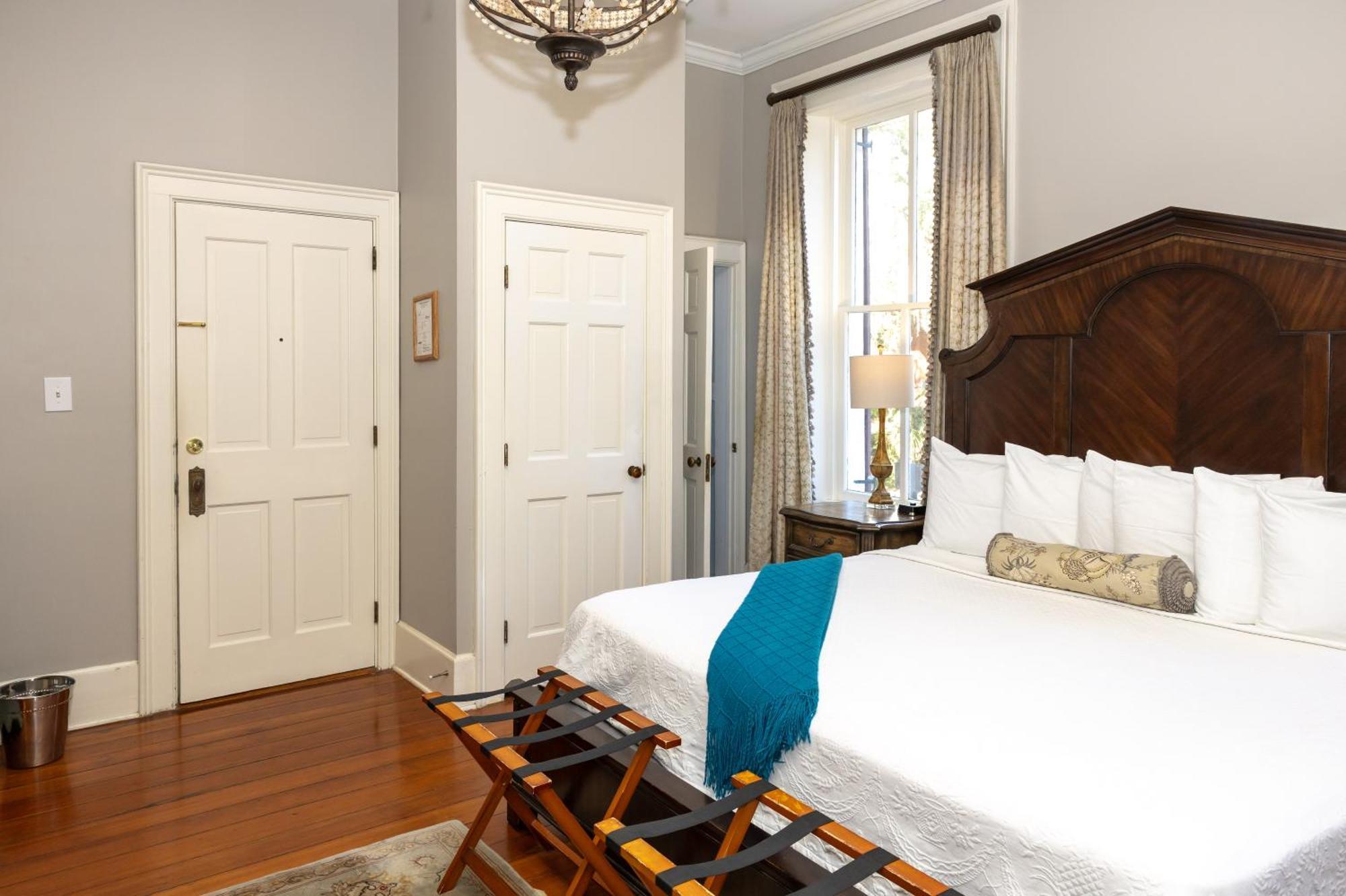 เอลิซา ทอมป์สัน เฮาส์ Bed & Breakfast ซาวานนาห์ ภายนอก รูปภาพ