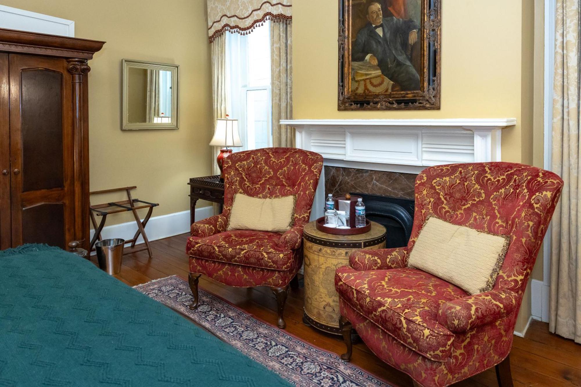 เอลิซา ทอมป์สัน เฮาส์ Bed & Breakfast ซาวานนาห์ ภายนอก รูปภาพ