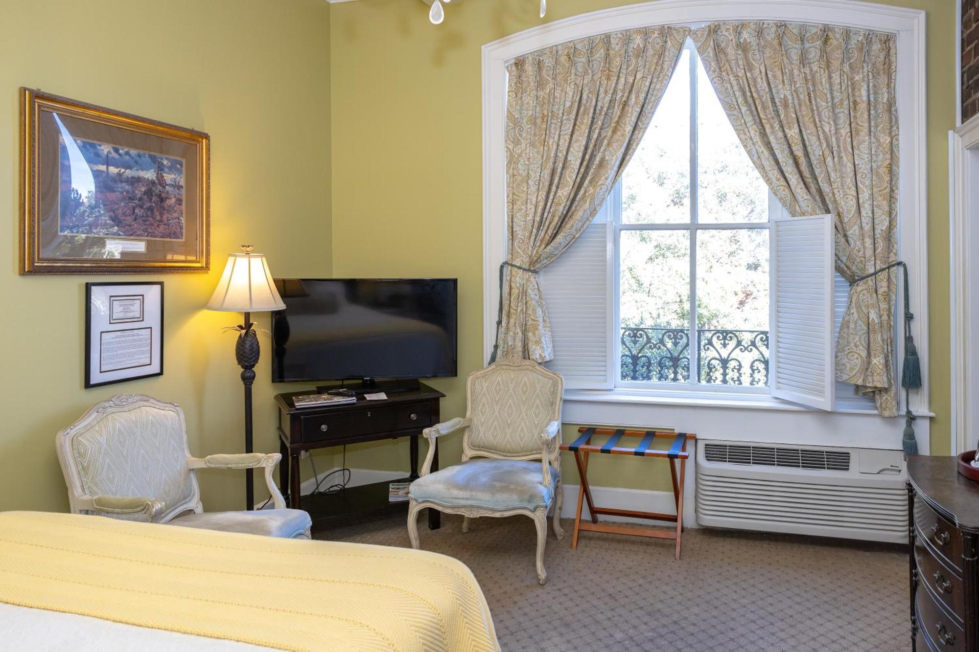 เอลิซา ทอมป์สัน เฮาส์ Bed & Breakfast ซาวานนาห์ ภายนอก รูปภาพ